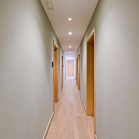 Apartment Lovely Fully Equipped Near Subway N1 Lisbon
