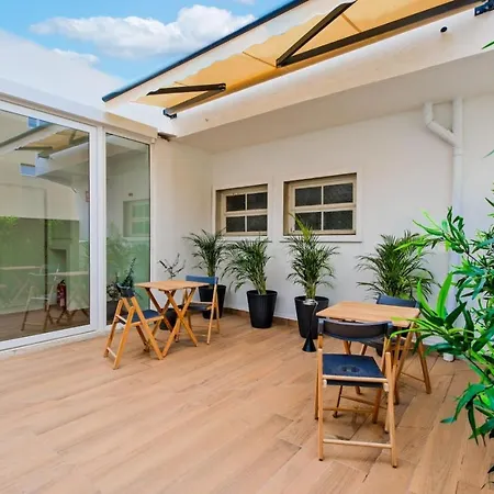 Lovely Fully Equipped Near Subway N1 Lisbon
