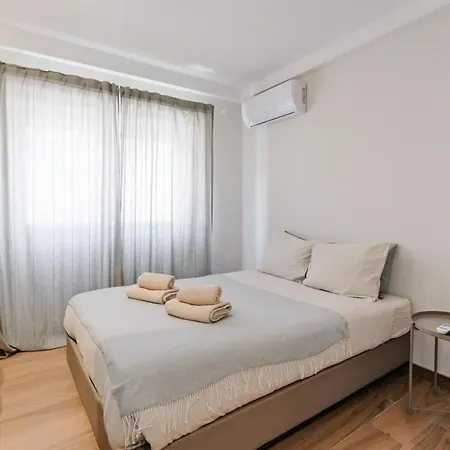 Lovely Fully Equipped Near Subway N1 * Lisbon
