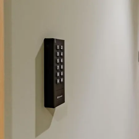 Lovely Fully Equipped Near Subway N1 Lissabon